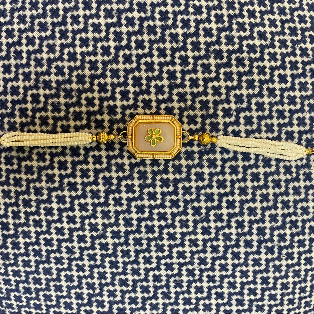 Beautifully handmade bracelet - Picture 4 of 4